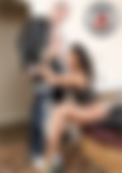 Fuckfriend, The front cover