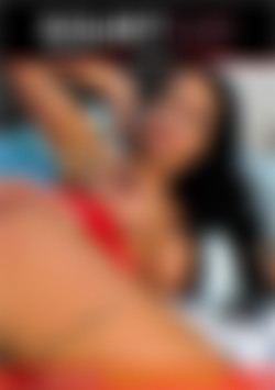 Double Cumshot on Squirting Pussy of Anal Freak Maddy Black front cover