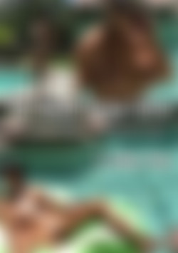 Nudist House Sitter back cover