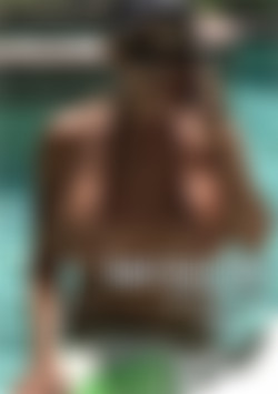 Nudist House Sitter front cover