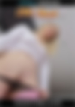 Ellie Shou - Facesitting Cutie front cover