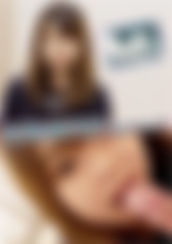 Soft allure holds the gaze. Taut anticipation leaves a warm trace.(2) front cover