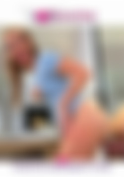 Watch Mummy Cum front cover
