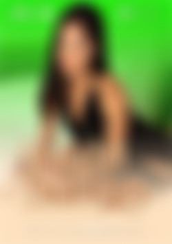 Naked Sunday starring Carolina Guerrero (Passthrough) front cover