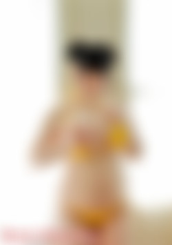 Busty Showering: Animety Momona front cover