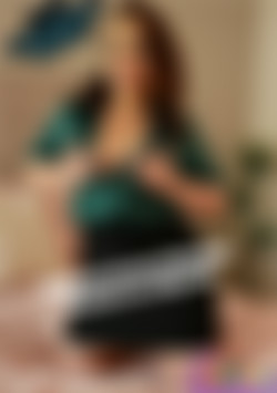 Big Booty Carmen Valentina Bounces On A Big Cock front cover