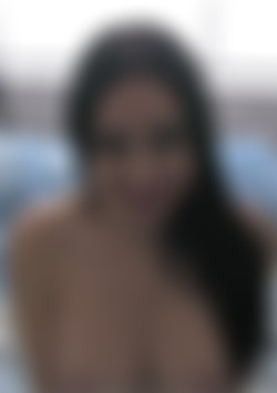 Getyourkneesdirty: Damaris front cover