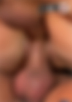 Double vaginal penetration of a mature Spanish woman front cover