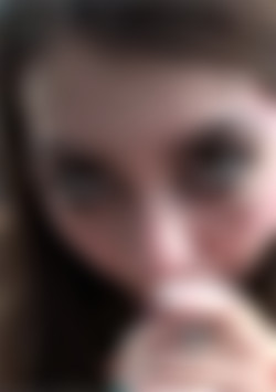 Getyourkneesdirty: Kat Dior back cover