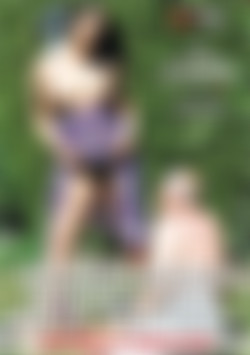 Wet Women for Old Pervs (French) back cover